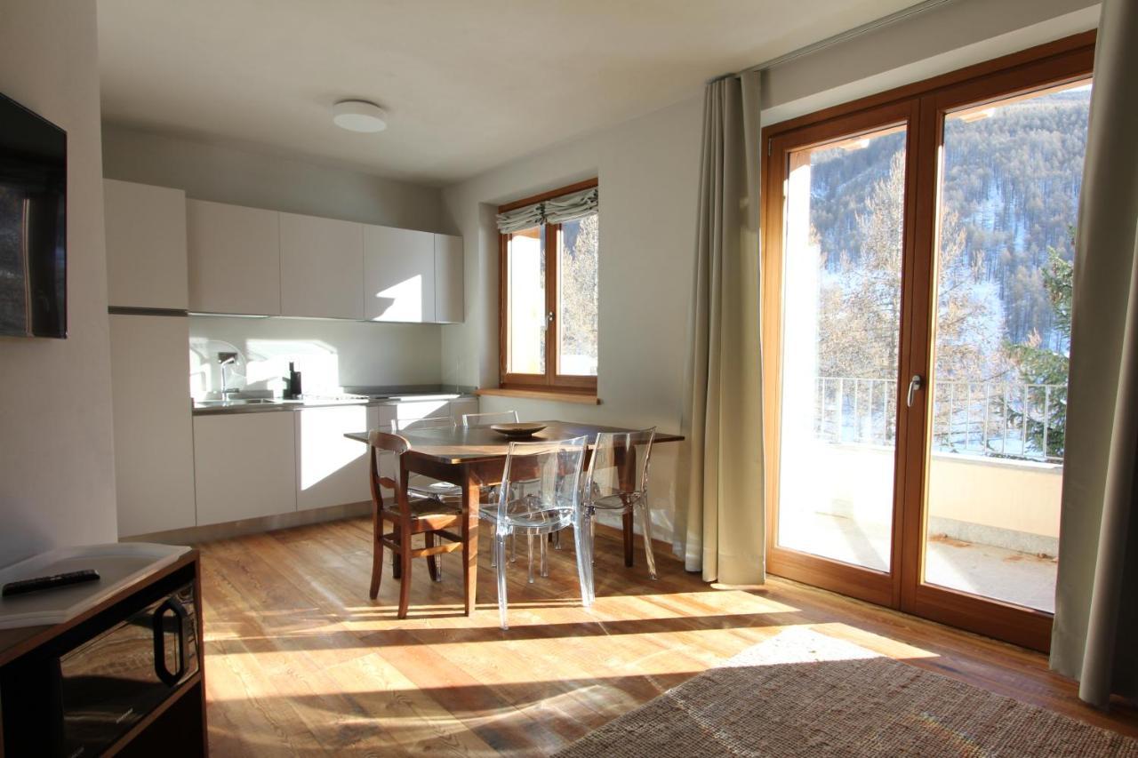 Hostdomus - La Garnotte - Charm Suites Pragelato Esterno foto